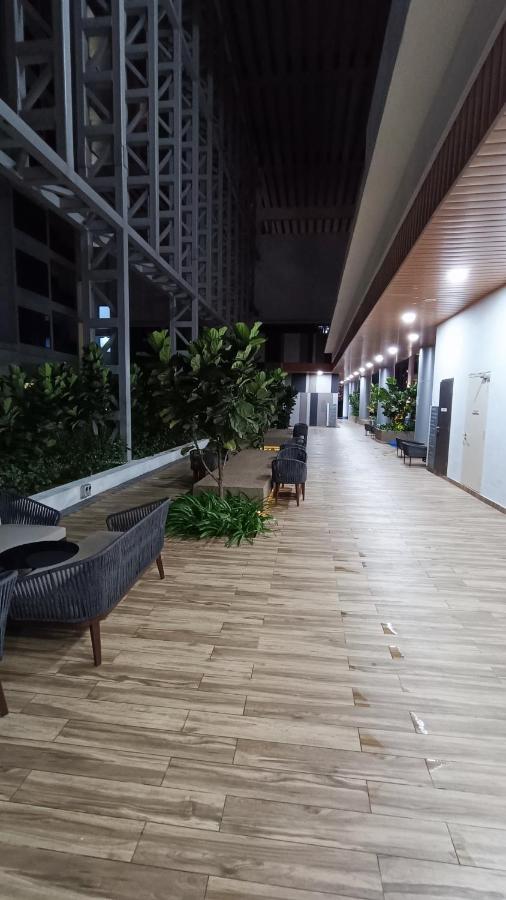 Cl 27a Insta Klcc View & Infinity Pool View * Kuala Lumpur
