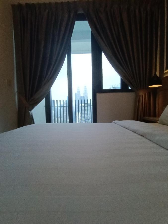 Pangsapuri Cl 27a Insta Klcc View & Infinity Pool View *