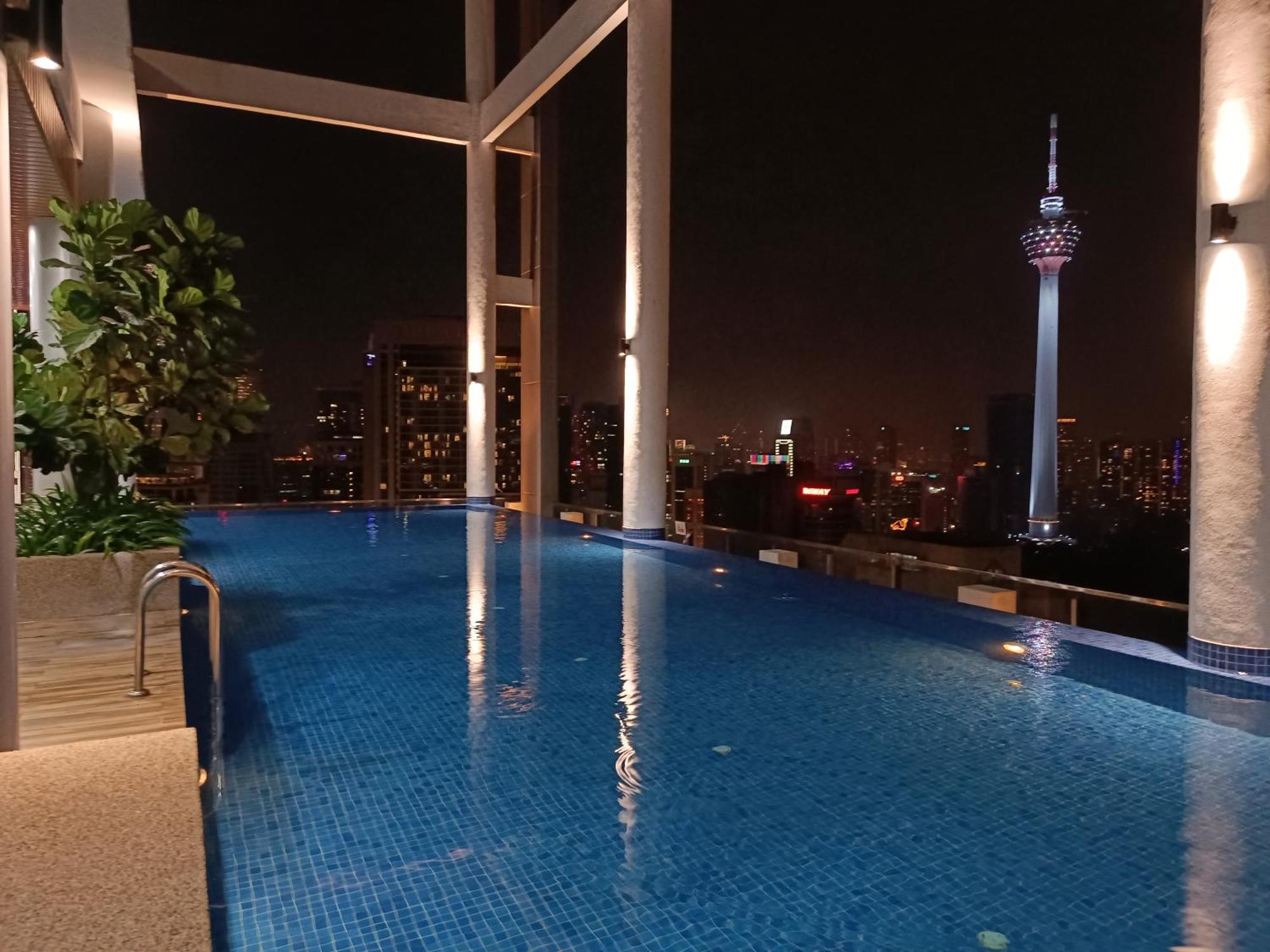 Cl 27a Insta Klcc View & Infinity Pool View Pangsapuri Kuala Lumpur